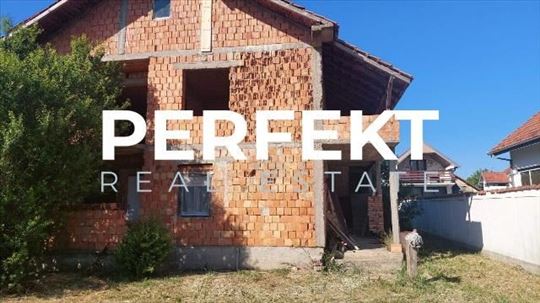 Jabuka spratna nedovršena kuća (legalizovana)PR + 