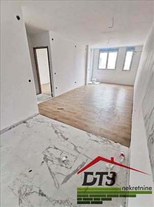 Novagradnja kod Pravnog Fakulteta 48m2