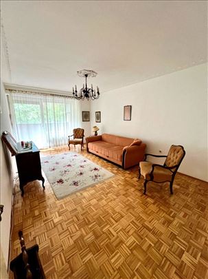 Odličan 3.0 stan, 70 m2 + 2 terase, Jove Ilića