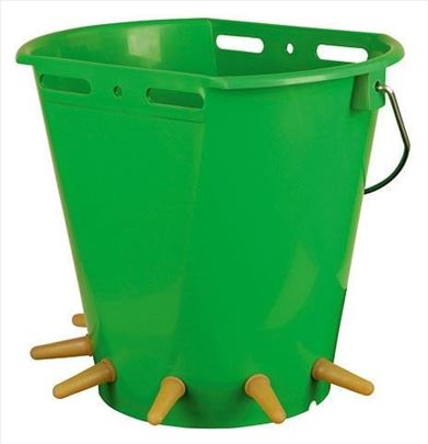 PLASTIČNA KANTICA ZA ISHRANU PRASIĆA, JAGNJADI