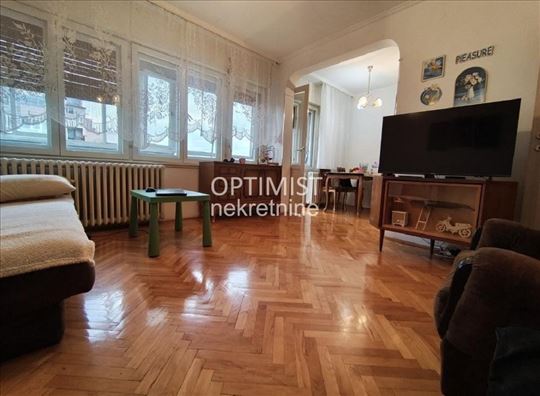 Rakovica, uknjižen, odmah useljiv ID#3155