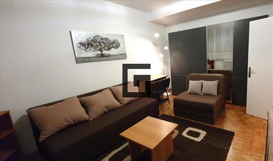 Super-renoviran-najbolja lokacija N.Bg-Hyatt ID#17