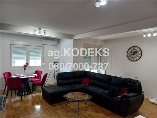 Vojna Bolnica  102+29   IV/V   EG   189.000