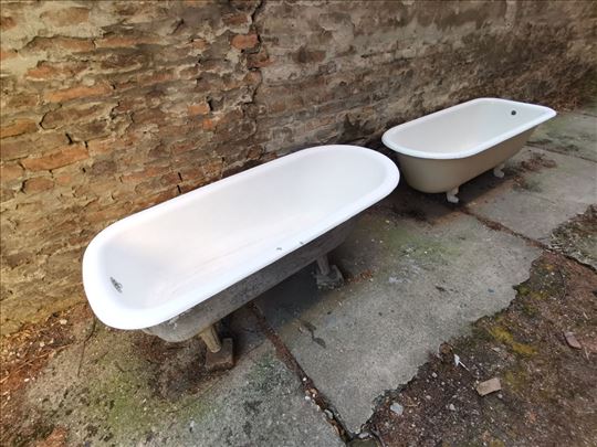 2 stare tučane samostojeće kade