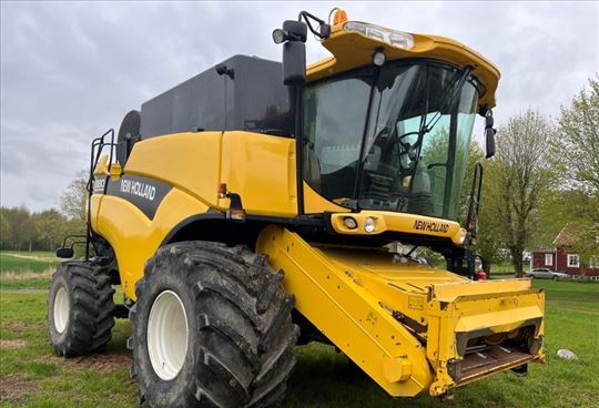 2002 Kombajn New Holland CX880