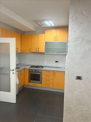 Bioskop Voždovac, 2.5 65m, 2/6, cg, lift, NOVO