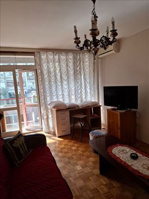 Blok 22, TOP lokacija, 65m2,  2,5 stan