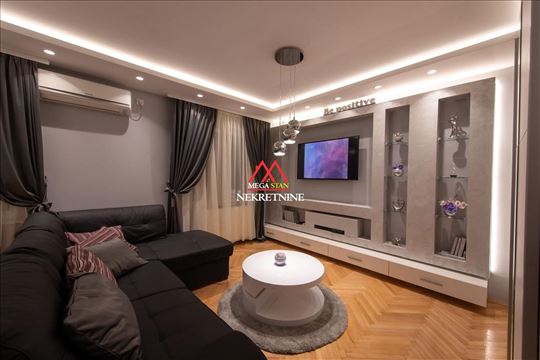 Dvosoban stan - 60m2 - Centar