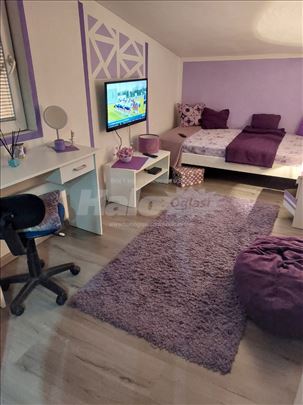 Izdavanje sobe na okretnici tramvaja 5-6-7-14