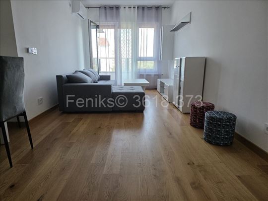 Izdavanje stana Bulevar kralja Aleksandra-Ustaničk