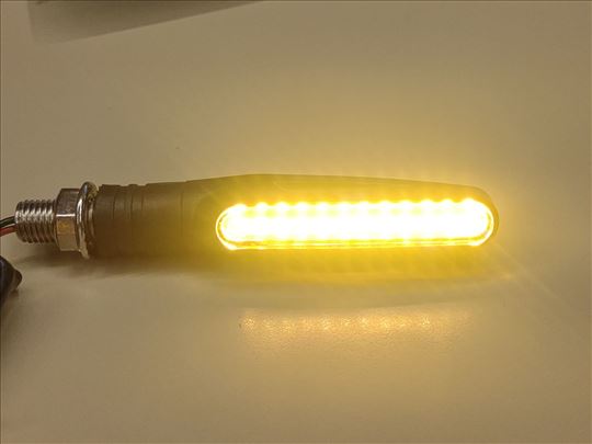 LED Zmigavci za motor – Plivajuci