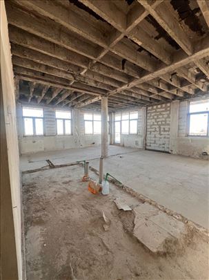 Nusiceva ekskluziva -salonaci prodaja 150m2-450m2 