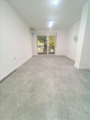 Širi centar, nov stan od 66m2.