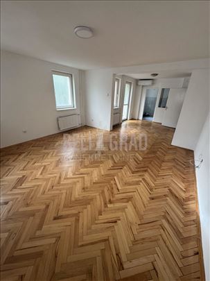 Žarkovo, Ratka Mitrovića, uknjižen