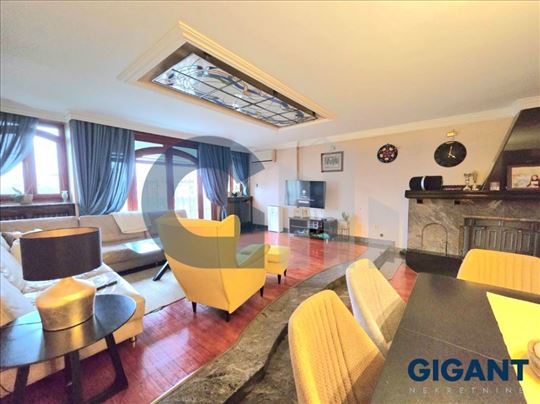 Blok 44, 200m2, VI, cg