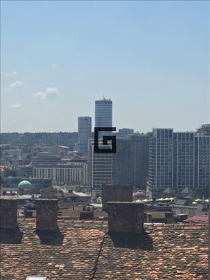 Centar grada, otvoren pogled – stan sa potencijalo