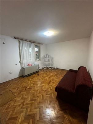 Funkcionalan stan na Karaburmi