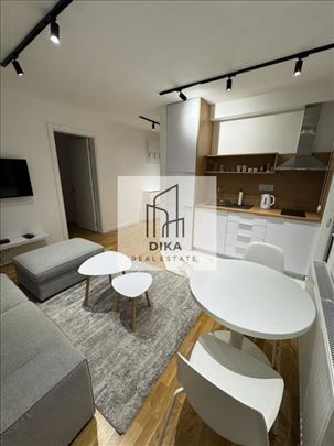 Luks, 37m², 1.5, Altina, uknjižen, namešten, parki