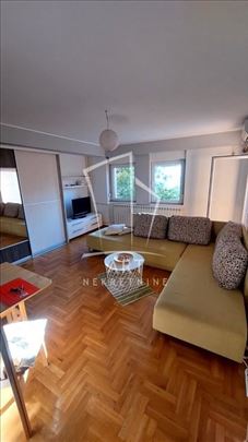 Moderno opremljena garsonjera ID#12577