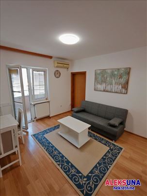 Novi Sad, Betanija, Stan, 2.5, 46,00m2