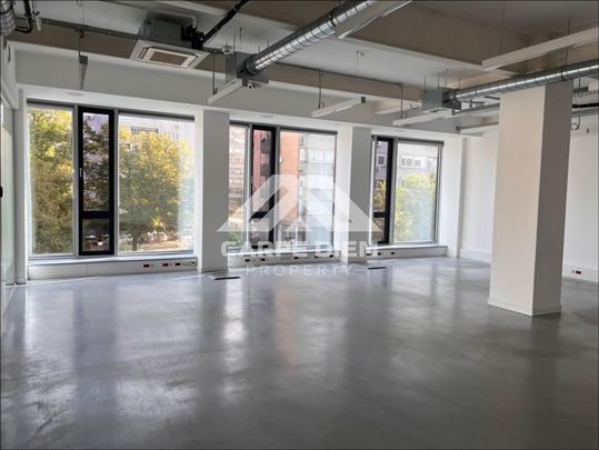 PP, 450m2, 4 parking mesta, uračunati troškovi