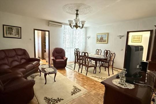 Prodajemo 2,5 stan,Kostolačka kod Vera, 66m2