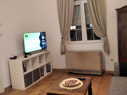 Strahinjića bana, 1.5- 44 kvm, prizemlje, TA