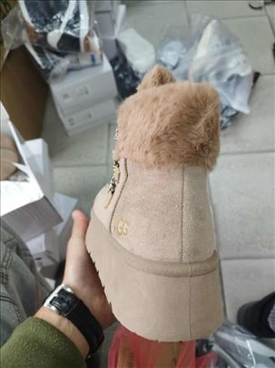 Ugg čizmice 