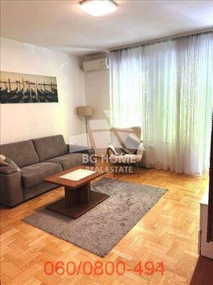 1.5 stan kod Slavije, Prote Mateje ID#3446