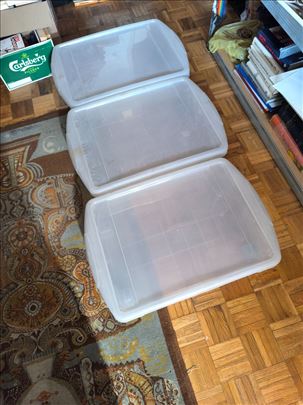 3 velike,od cvrste plastike kutije za odlaganje 