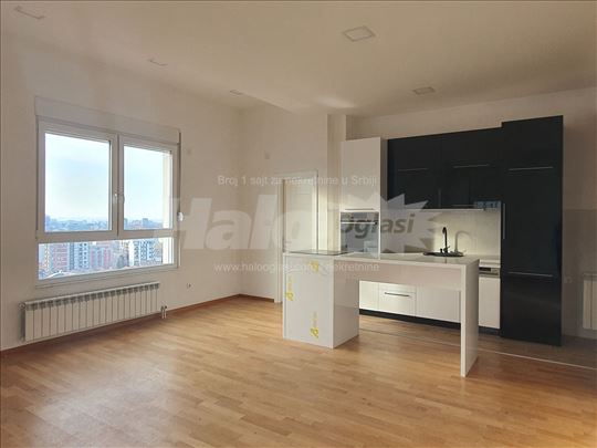 76m2, 2spavace sobe, nenamesten (sa kuhinjom)