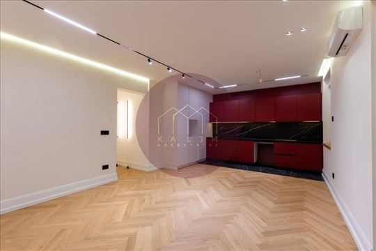 Beograd, Balkanska, Stan, 2.0, 58m2