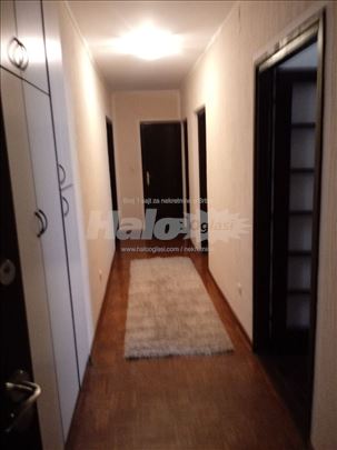 Bezanijska kosa II stan 88m2 sa garazom