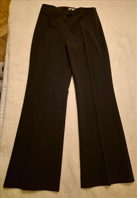 Crne, elegantne, kao nove pantalone