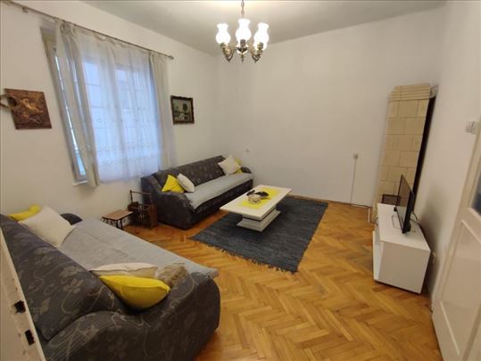 Dvosoban,stara gradnja,kod Lipovog lada ID#18770