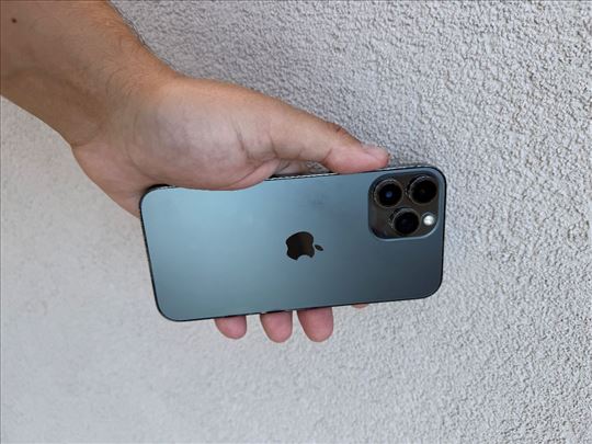 iPhone 13 Pro Max 128 gb kao nov 100% baterija