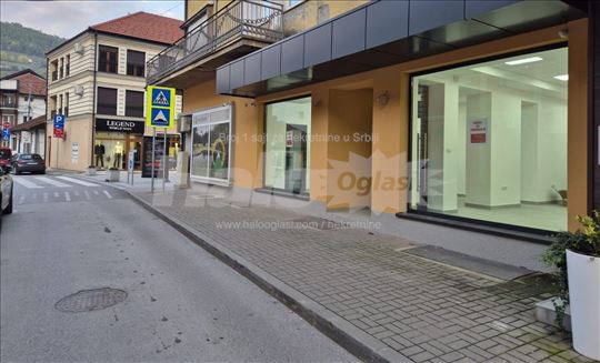 Izdaje se lokal- Centar Ivanjice