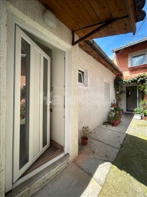 Izdajem garsonjeru u mirnom kraju Zvezdare