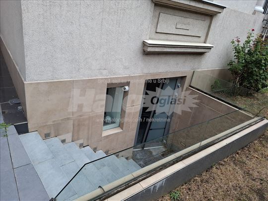 Lokal,ul.Jaše Prodanović 3