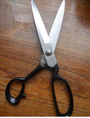 Makaze METALNE