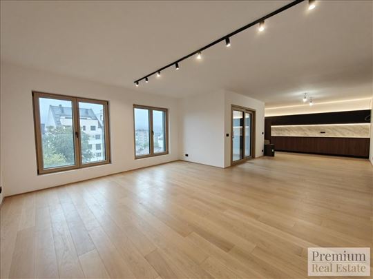 Sazonova ,152 m2
