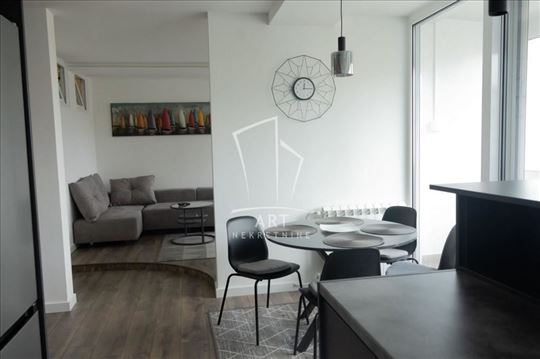 Voždovačka crkva, lux, renoviran, mereno 60m2 ID#1