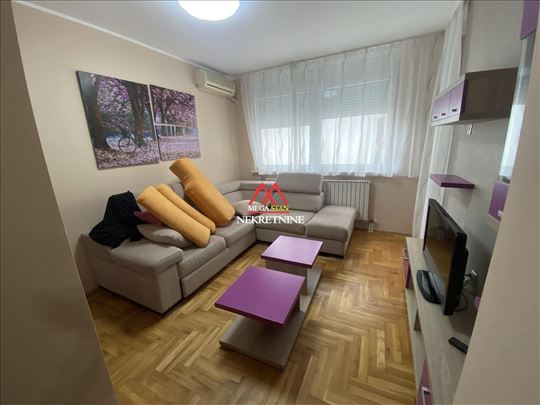 Dvoiposoban stan - 54m2 - Grbavica