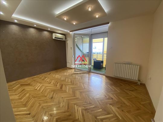 Dvosoban stan - 56m2 - Grbavica