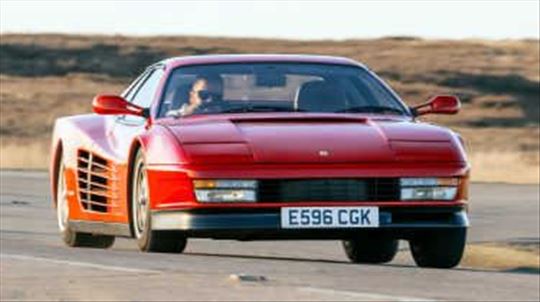 Ferrari Testarossa burago maketa 1:24