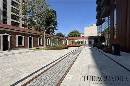 Luksuzan dvosoban stan – Landmark Residence