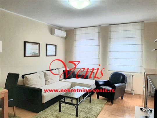 Nova Detelinara Janka Veselinovića 45 m2