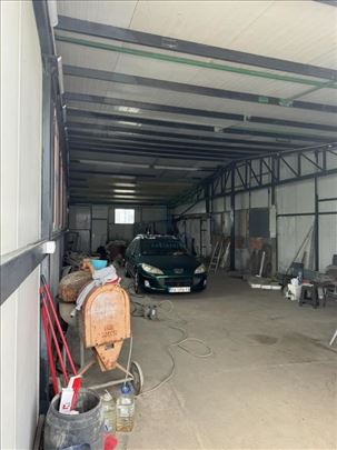 Pančevo, hala, Bavaništanski put, 180 m2