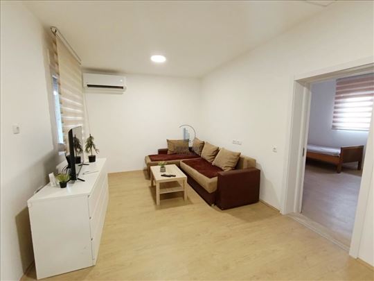 Poslovni prostor, Trošarina, 95 m2