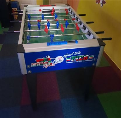 Prodajem profesonalni stoni fudbal
